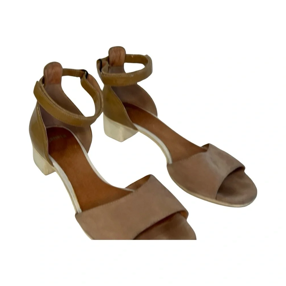 Camper Heel Tan Velcro Ankle Strap suede and patent low heel sandals size 39 8.5 - Picture 11 of 12